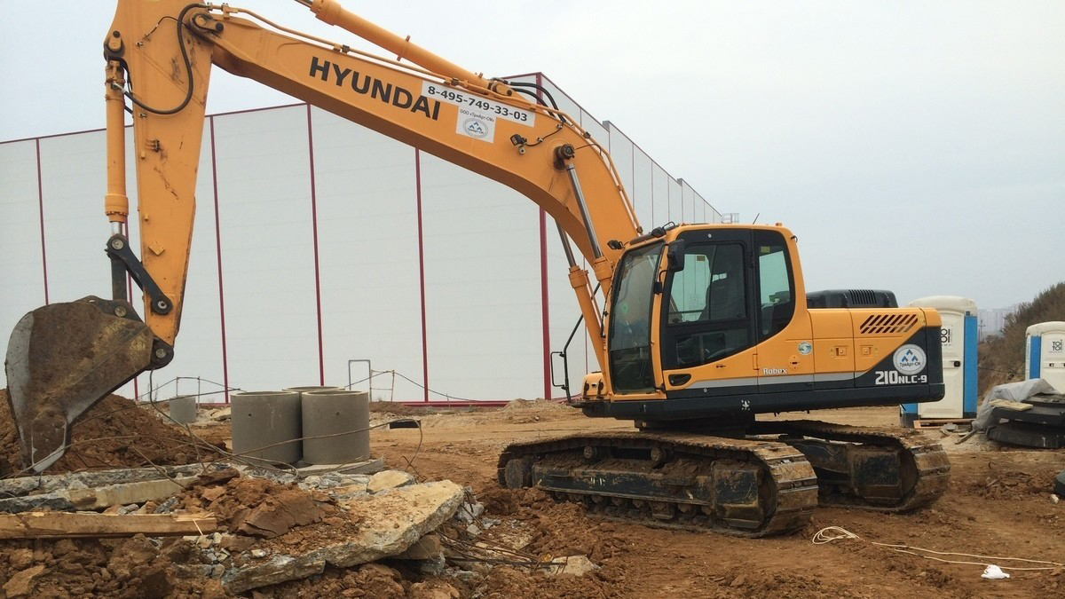 Экскаватор гусеничный